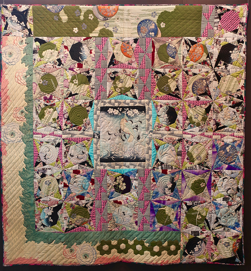 Quilt “Flowers in Mode” by Michiko Sonobe