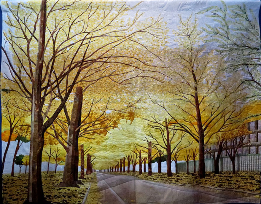 Quilt “The Street of Golden Leaves” by Keiko Kimura