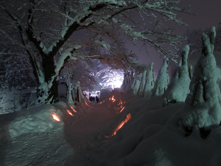 Lighted igloos at the Kamakura Matsuri