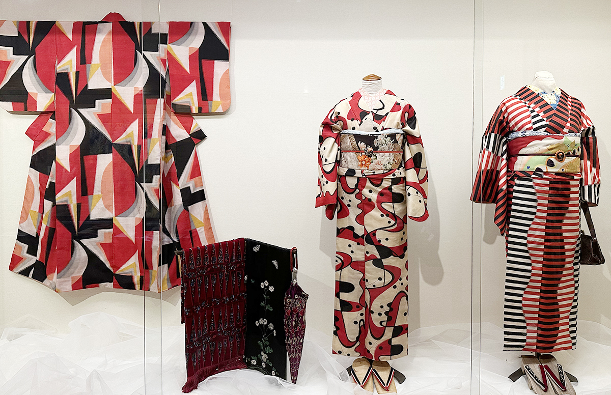 Let's go see where that fabulous Meisen kimono silk comes from
